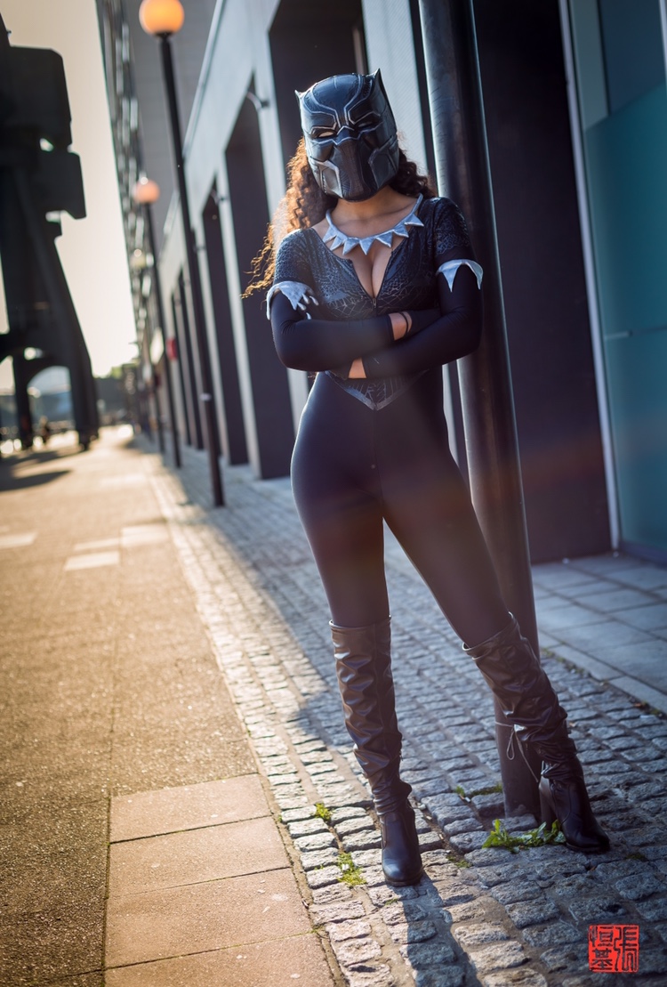 Storm Cos Cosplayer of the Week: Gathering Storm Cosplay – Food and Cosplay